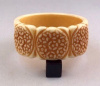 LG104 cream lucite overdyed flowers bangle